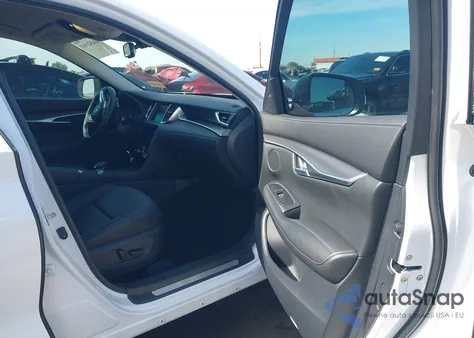 2022 Infiniti Qx50 Pure z USA, uszkodzony, nr VIN 3PCAJ5AAXNF107460